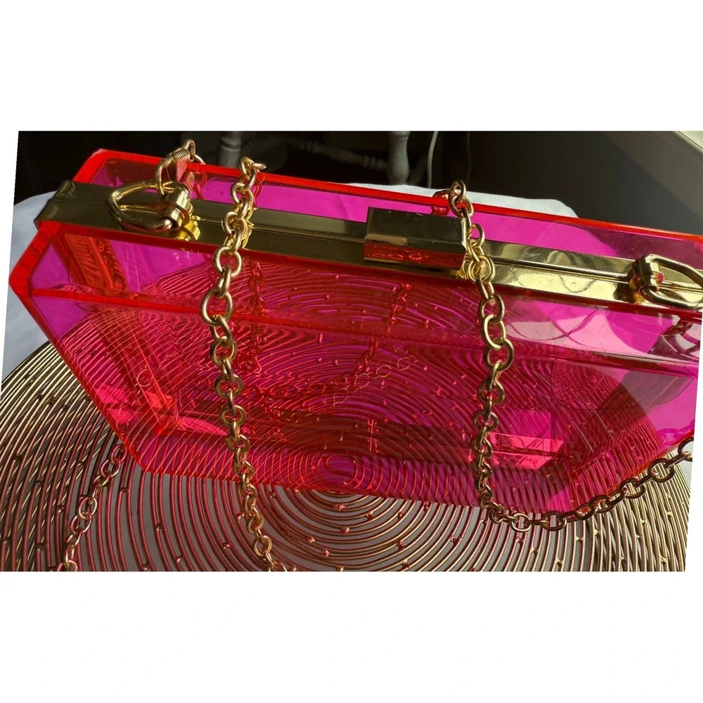 Concert Y2K Hot Pink Transparent Acrylic Box Clutch Gold Chain‎ Crossbody Bag